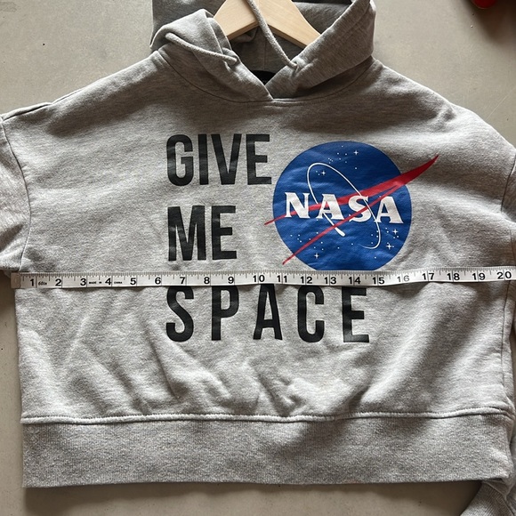 Chemistry women’s NASA cropped sweatshirt size M - Picture 5 of 5